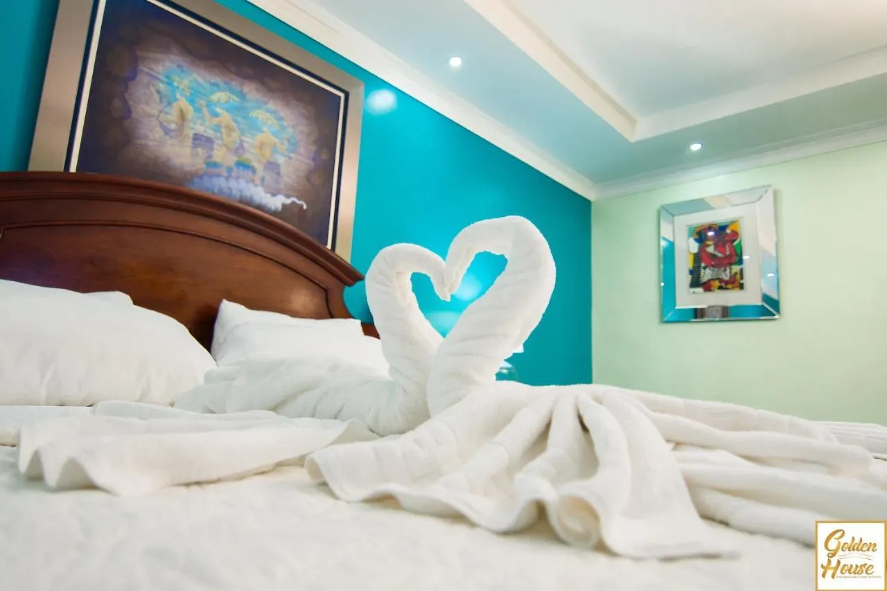 Golden House Hotel & Convention Center Los Tres Ojos de Agua 2*,  ドミニカ共和国